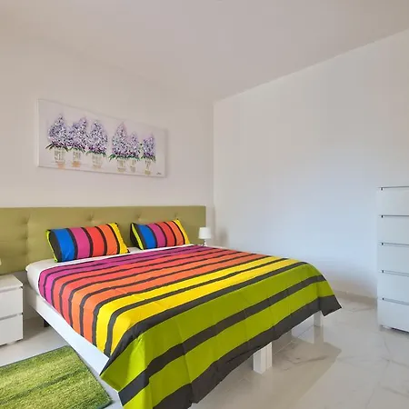 First Class Calleja By G&g Appartement *