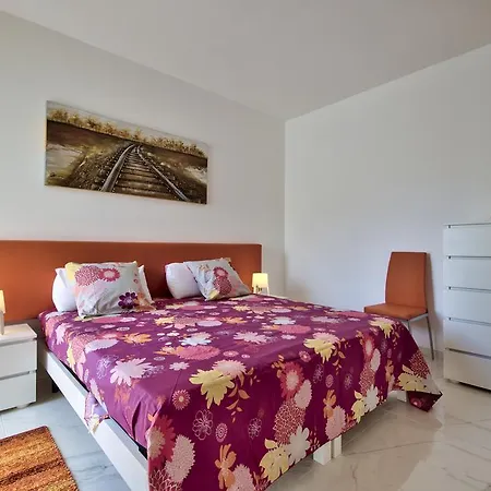Apartment First Class Calleja By G&g St. Paul's Bay