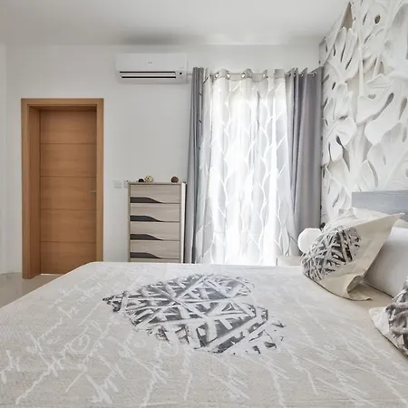 Apartment First Class Calleja By G&g St. Paul's Bay